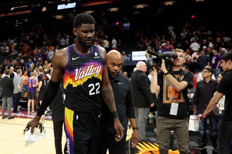 Генеральный директор Phoenix Suns утверждает, что команда решила все контрактные дела позади с бывшим номером 1 на драфте.